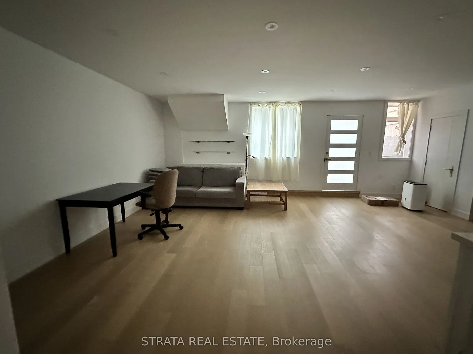 2 bed, $2,200 — Photo 2