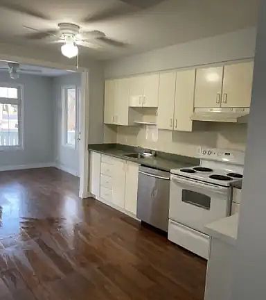 4th image of 10460 147th St NW #1A