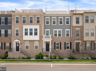 1765 Cottonwood Grove Rd, Dumfries, VA 22026