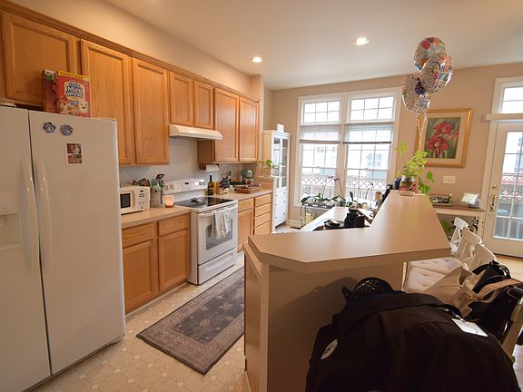 Kitchen with an Island