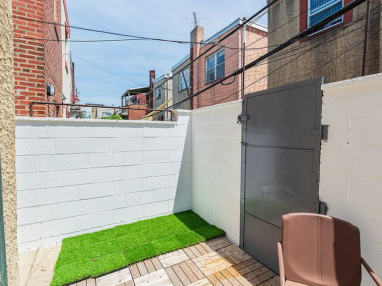 2223 S Colorado St — Photo 10