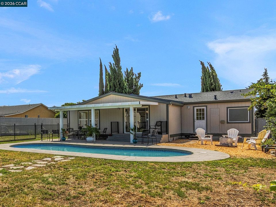 1st image of 2803 Minta Ln