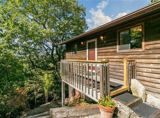74 Hess Dr, Hendersonville, NC 28739
