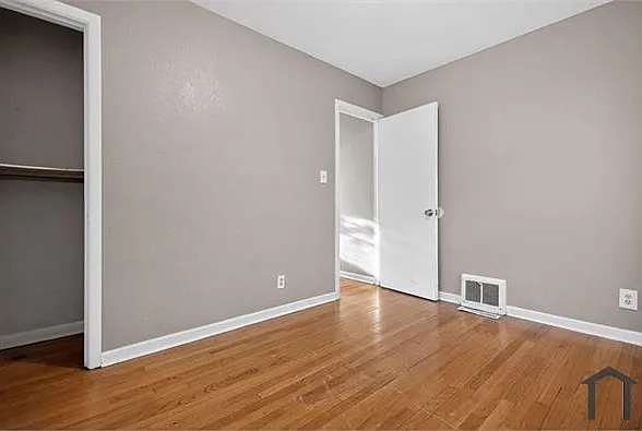 5353 N 56th St #1 — Photo 14