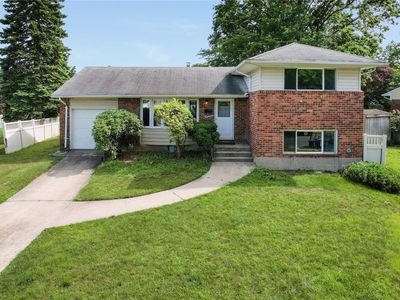 15 Fairlawn Dr, Deer Park, NY, 11729