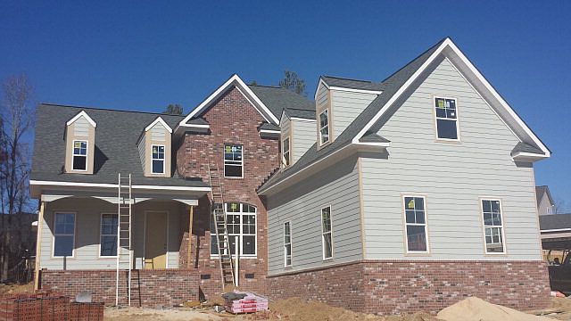 1st image of 410 Tugaloo Ct