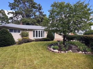 230 12th St S, Hudson, WI 54016