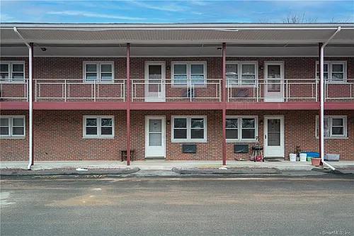 5 Liberty Pl #3 Photo 1 5 Liberty Pl #3 Photo 1
