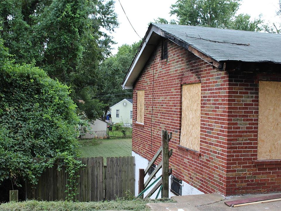2nd image of 8732 Link Ave
