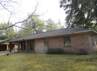 211 Vicksburg St, Edwards, MS 39066