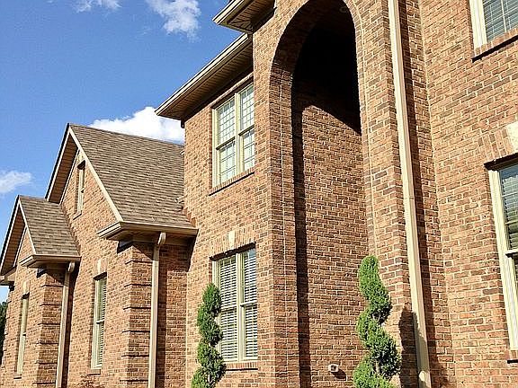5th image of 106 Cottonwood Ct