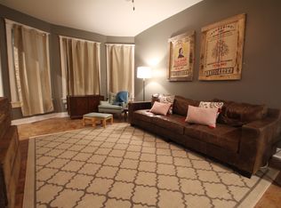 W Maple, Milwaukee, WI 53204