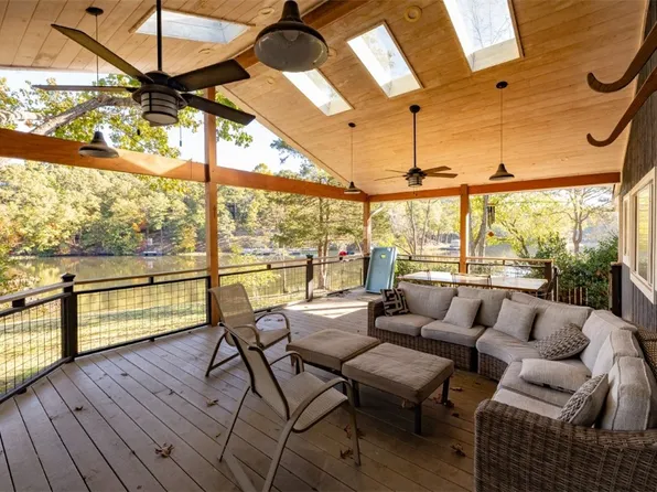 12 Itetbury Ln, Bella Vista, AR 72714