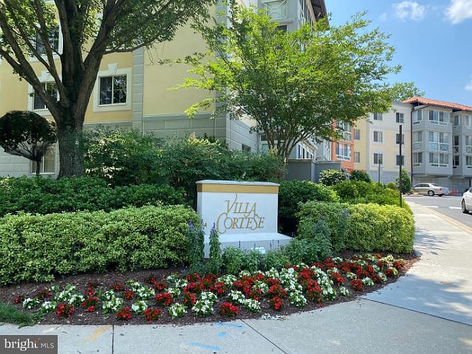 1st image of 14800 Pennfield Cir APT 205