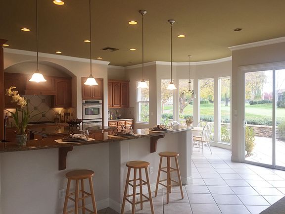 3rd image of 8541 Saint Germaine Ct