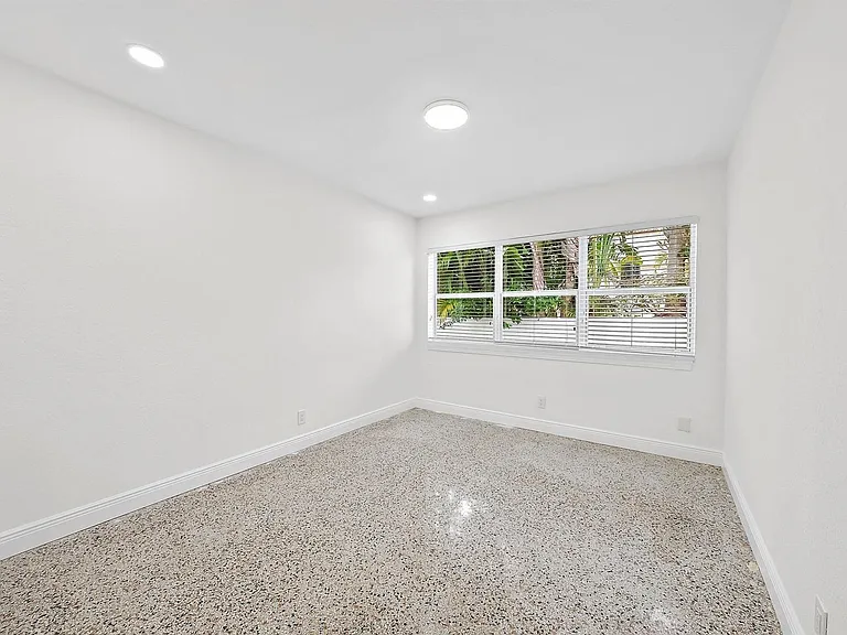 3808 Broadway #3 — Photo 8