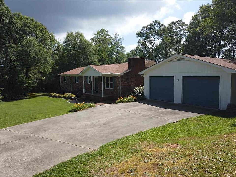 1st image of 255 Woodside Ct