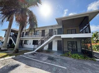 520 NE 45th St, Boca Raton, FL 33431