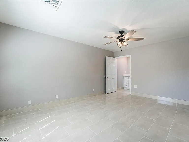 5279 Vicksburg Ave — Photo 16
