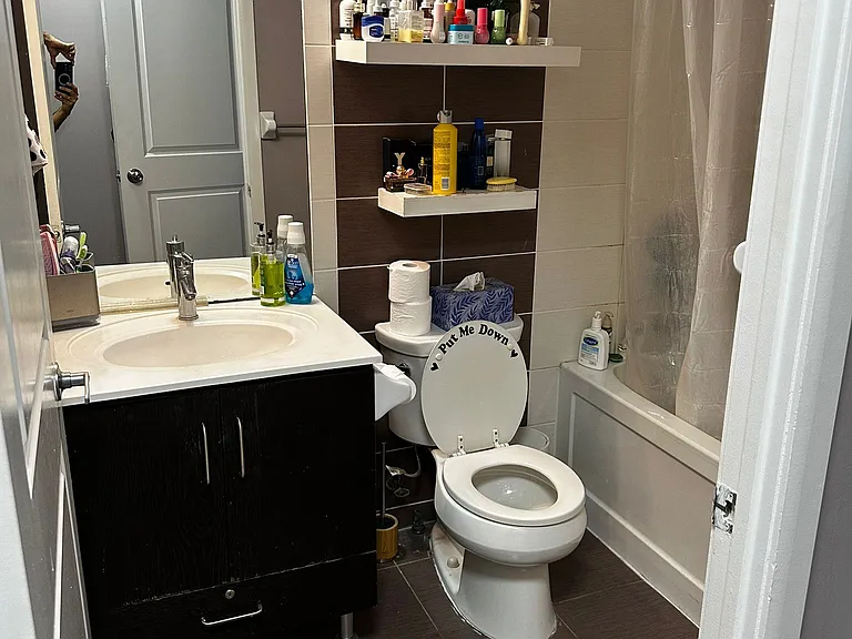 215 Sherway Gardens Rd #1610 — Photo 12