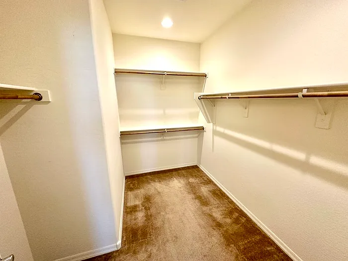 3833 E Robert St — Photo 23