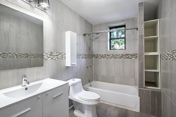 Rented by Compass | media 25