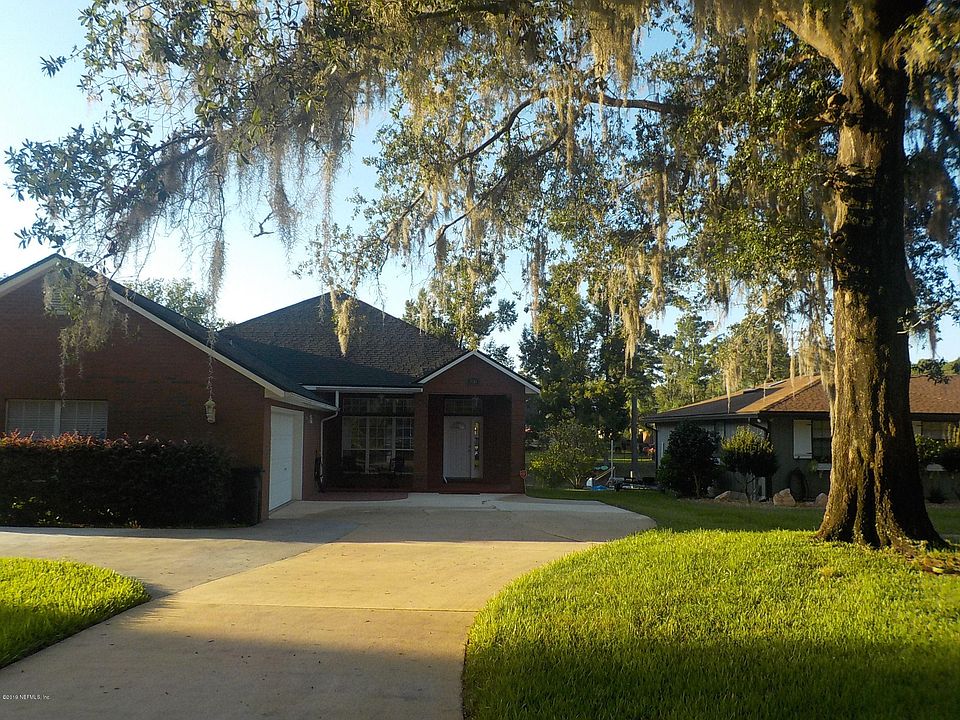 1st image of 1761 Oak Grove Dr