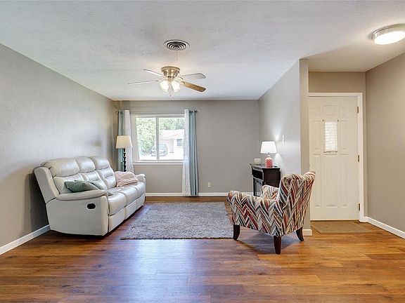 4th image of 3454 Coronado Ct