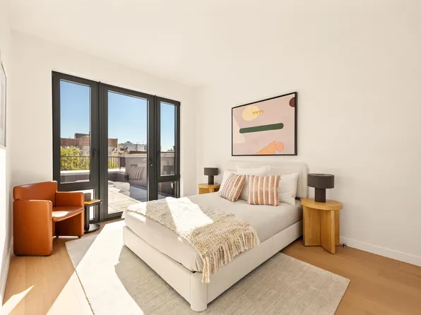 630 Grand Avenue image 8 of 17