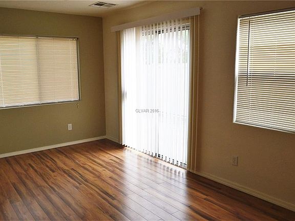3rd image of 982 Valetta Flat Ave #0