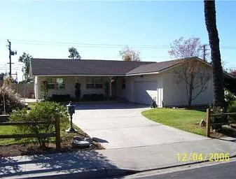 670 Highlander Dr — Photo 1