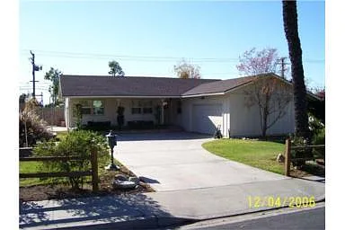 670 Highlander Dr Photo 1