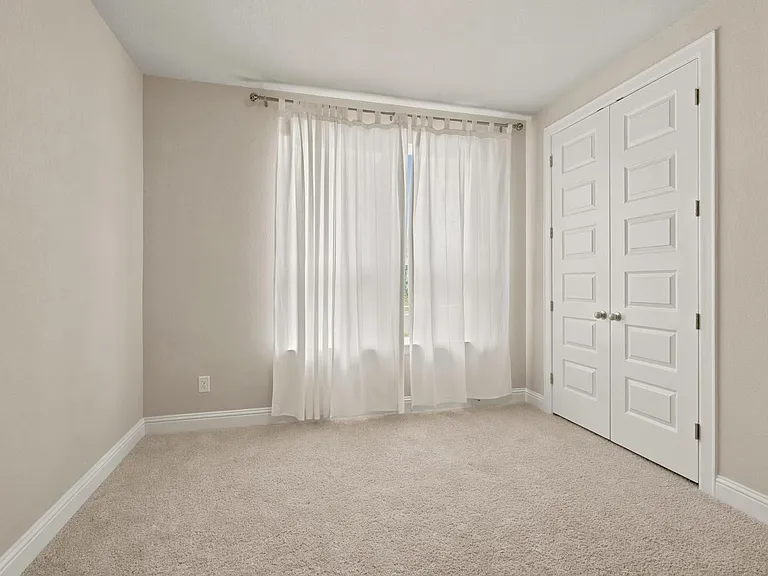 2821 Winding Creek Rd — Photo 10
