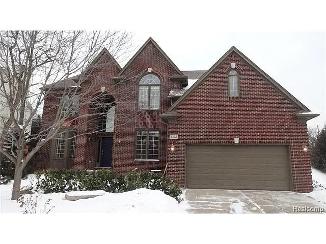 1272 Welland Dr photo 1