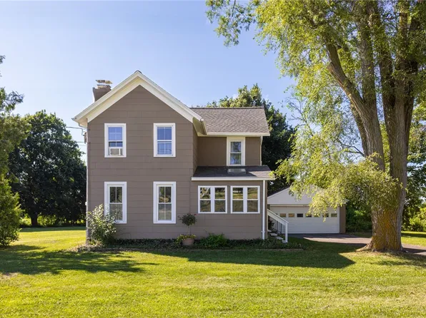 472 Winslow Rd, Churchville, NY 14428