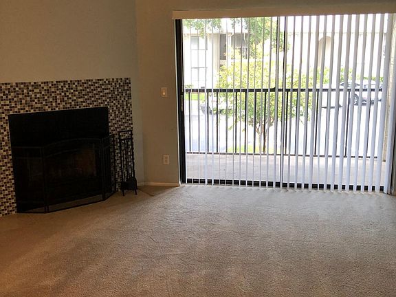 5th image of 2045 Hunters Glen Dr #511