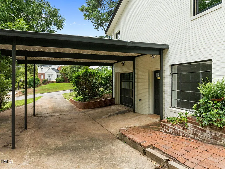 3026 Devonshire Dr — Photo 39