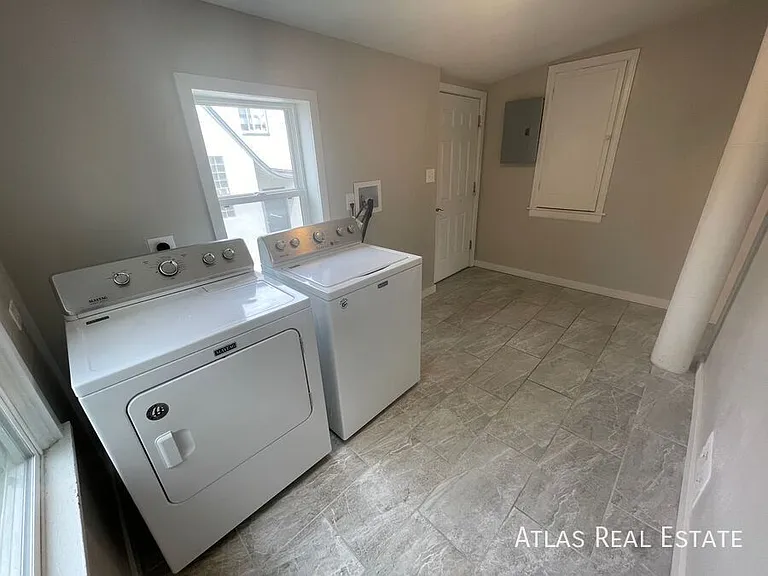 3966 N Utica St — Photo 13