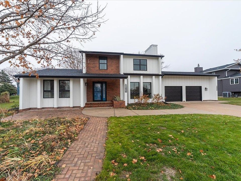 1st image of 1236 Sheridan Dr