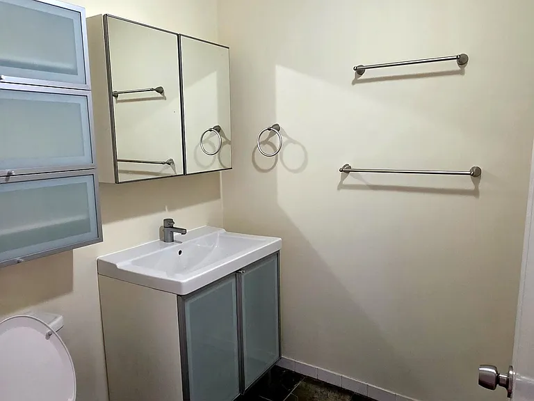 1417 Lake Ave #2 — Photo 10