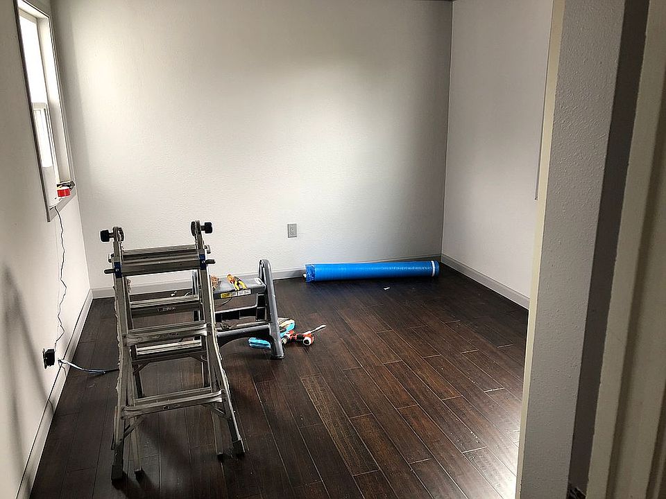1st image of 2194 Somerset Ave