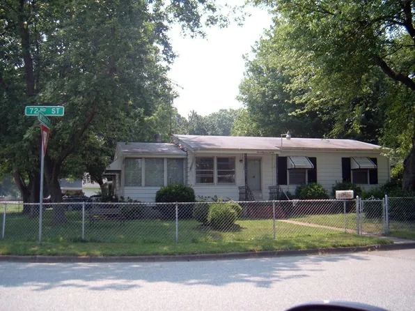 720 72nd St, Newport News, VA 23605