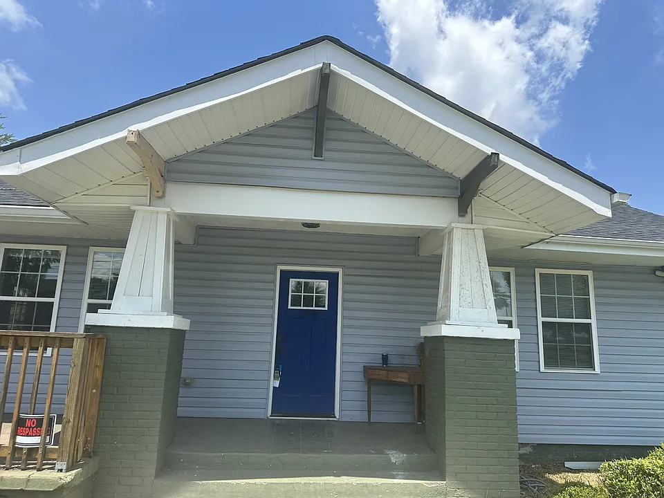 298 Fremont Ave