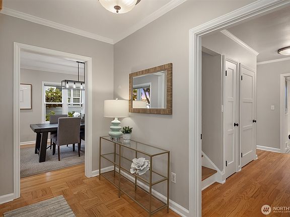 2nd image of 4720 NE 47th Street