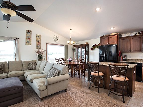 2nd image of 504 Rivermist Dr