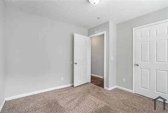7104 Par Four Way — Photo 11