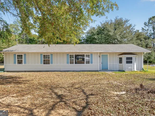 517 Lawrence Dr, Macon, GA 31217