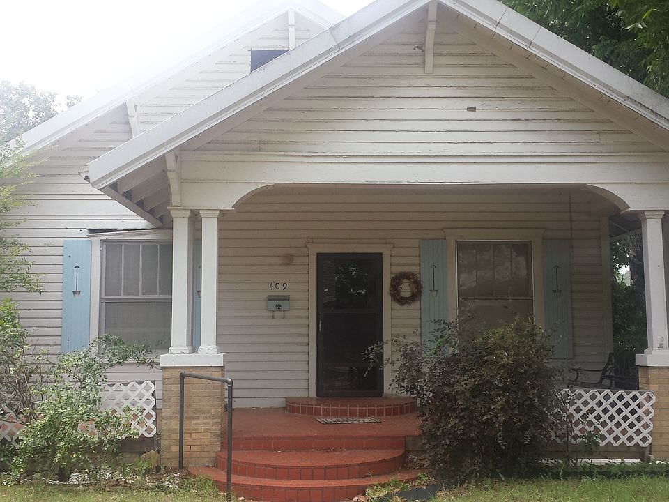 1st image of 409 NW 6th St