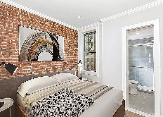 4th image of 422 E 81st St #5E