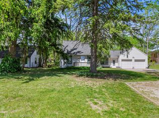 24128 Wick Rd, Taylor, MI 48180